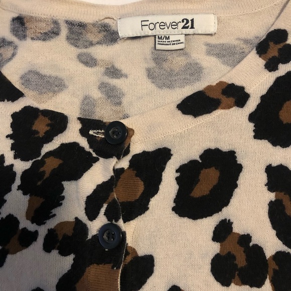 Forever 21 Cheetah Print Cardigan - Picture 4 of 4